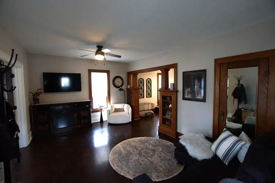 413 SE 8th Avenue, Aberdeen, SD 57401 - #2