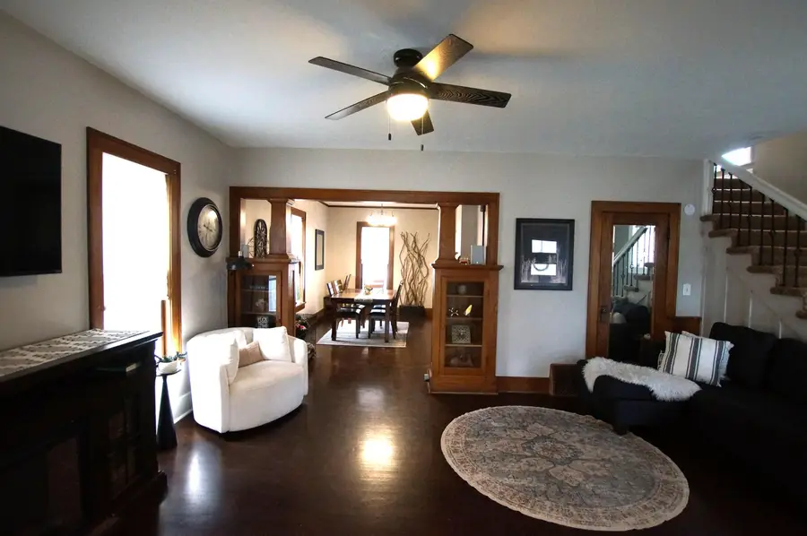 413 SE 8th Avenue, Aberdeen, SD 57401 - #3