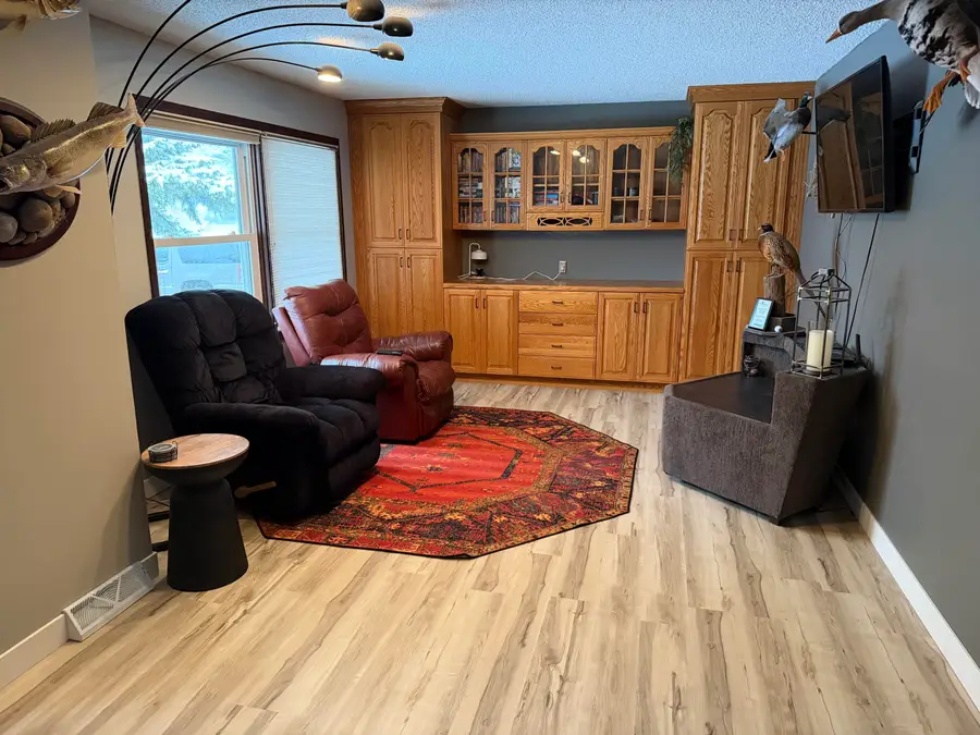 2312 SE 12th Avenue, Aberdeen, SD 57401 - #2