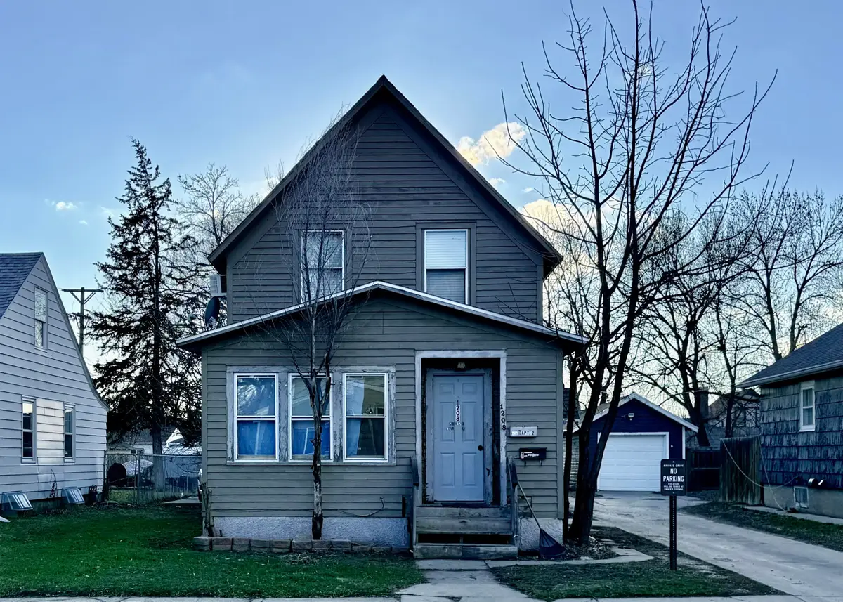 1208 S 2nd Street, Aberdeen, SD 57401 - #1