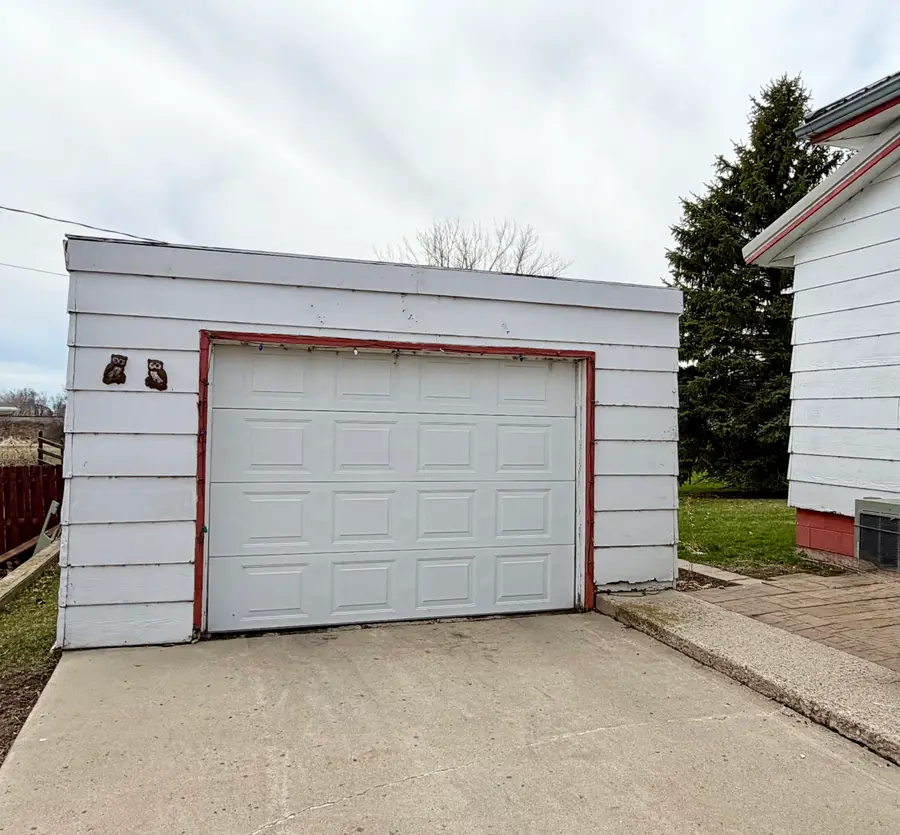 306 Seward Avenue, Roscoe, SD 57471 - #3