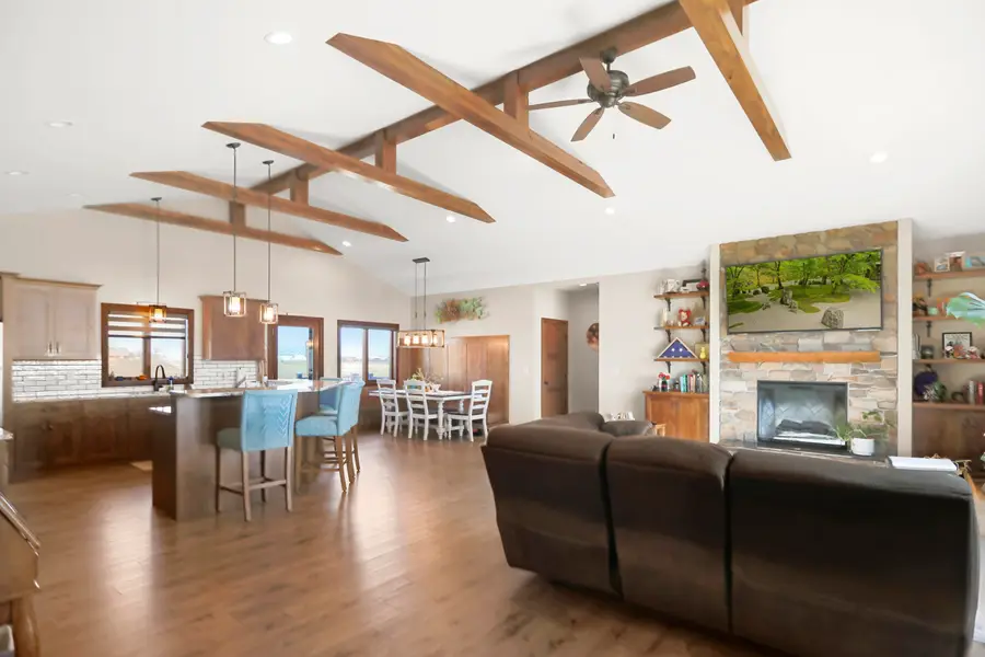 822 S Dunlin Street, Aberdeen, SD 57401 - #2