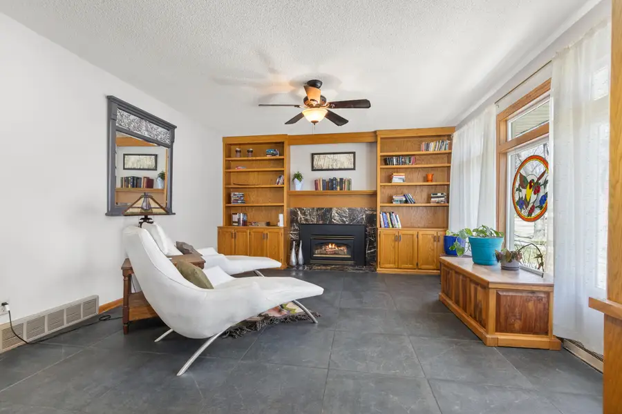 1869 Eisenhower Circle, Aberdeen, SD 57401 - #3