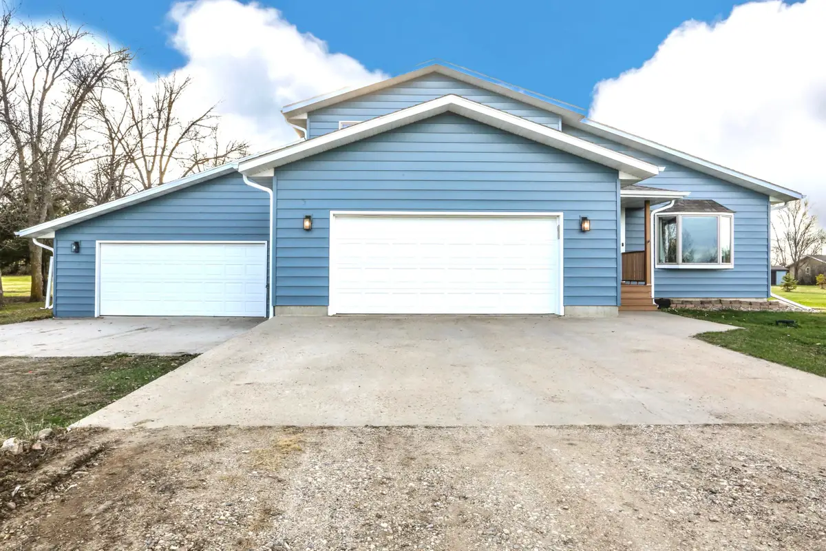 12881 W Pleasant Valley Drive, Aberdeen, SD 57401 - #1