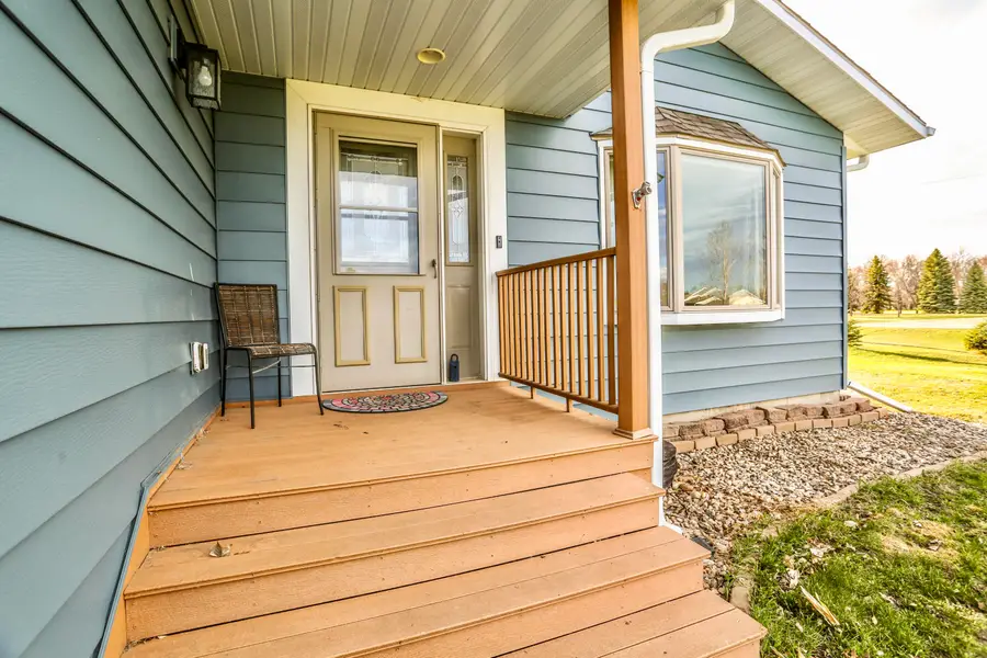 12881 W Pleasant Valley Drive, Aberdeen, SD 57401 - #3