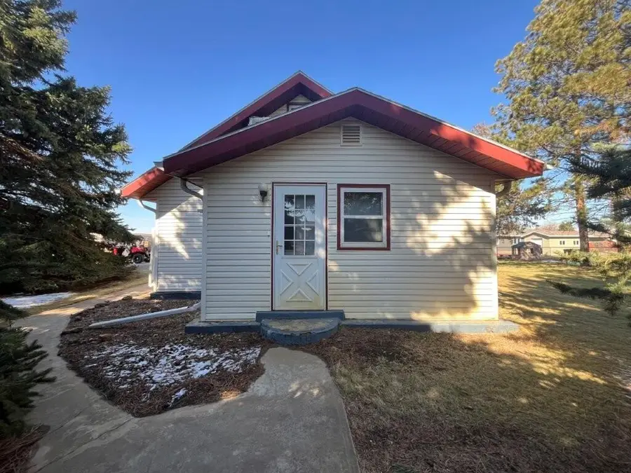 401 E Street, Timber Lake, SD 57656 - #3