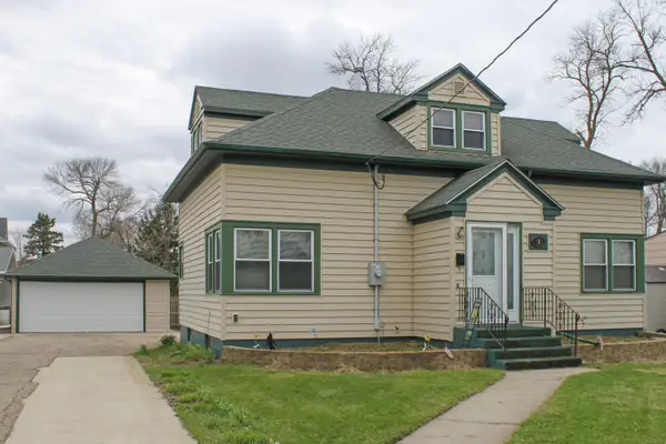429 W 8th Avenue, Webster, SD 57274