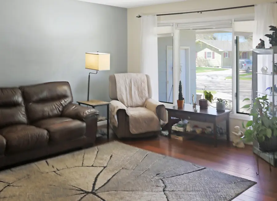 626 NE 16th Avenue, Aberdeen, SD 57401 - #3