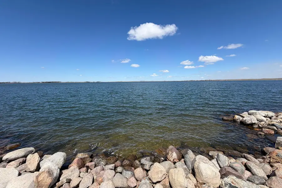272 E Lakeshore Drive, Waubay, SD 57273 - #2