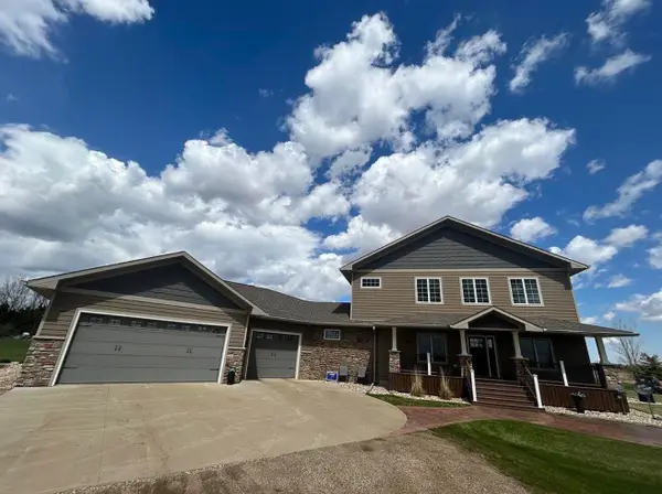 38286 W 10th Avenue, Redfield, SD 57469