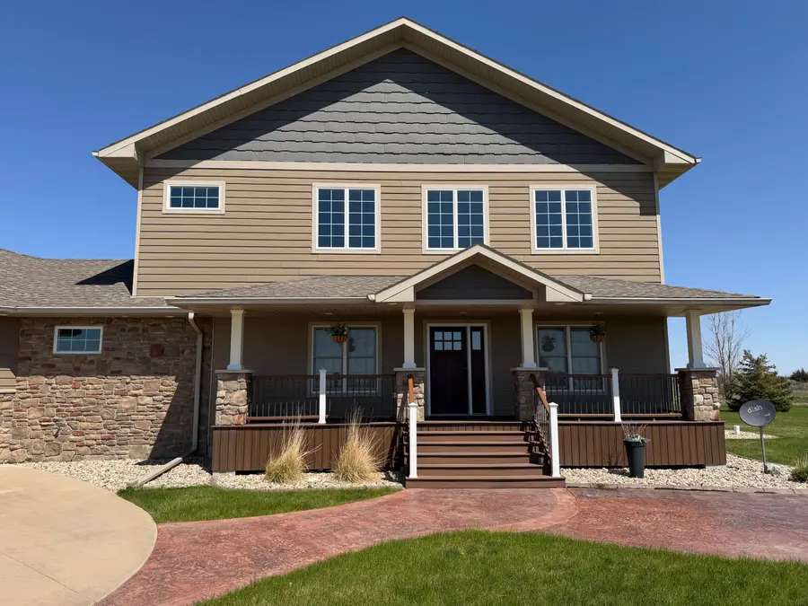 38286 W 10th Avenue, Redfield, SD 57469 - #3