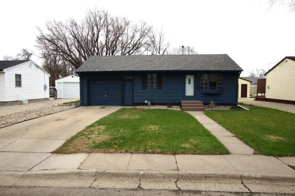 911 S Aldrich Street, Aberdeen, SD 57401