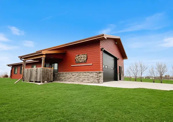7652 Highview Road, Waubay, SD 57273