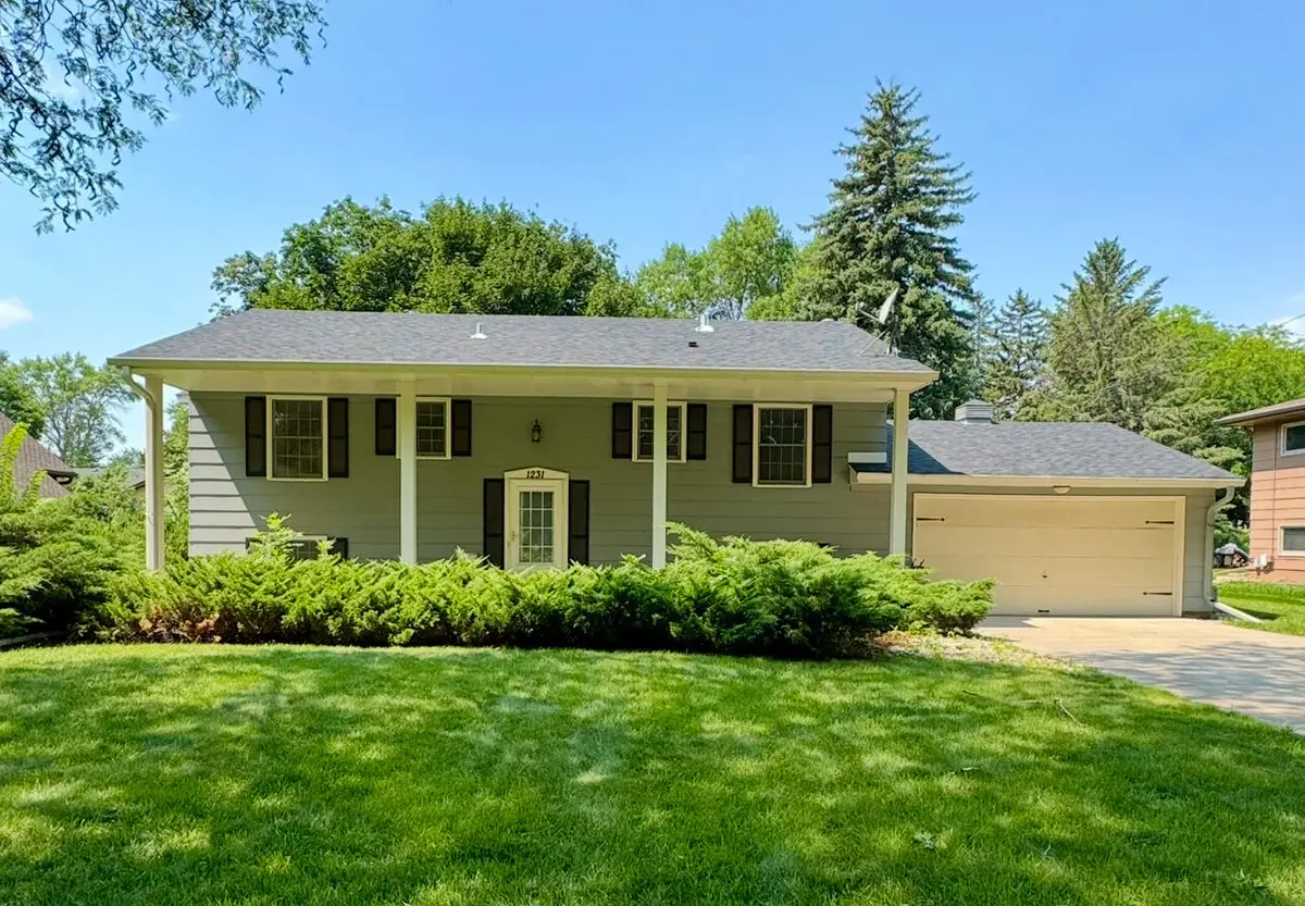 1231 N Kline Street, Aberdeen, SD 57401 - #1