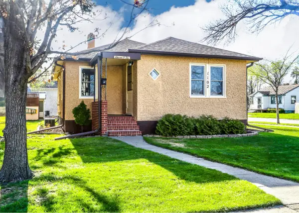 1102 S Jay Street, Aberdeen, SD 57401