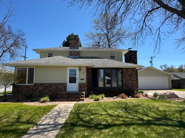 1733 Marshall Road, Aberdeen, SD 57401