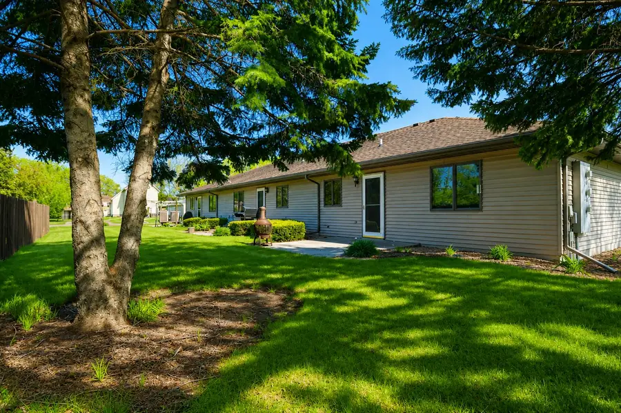 2517 SE 4th Avenue, Aberdeen, SD 57401 - #3
