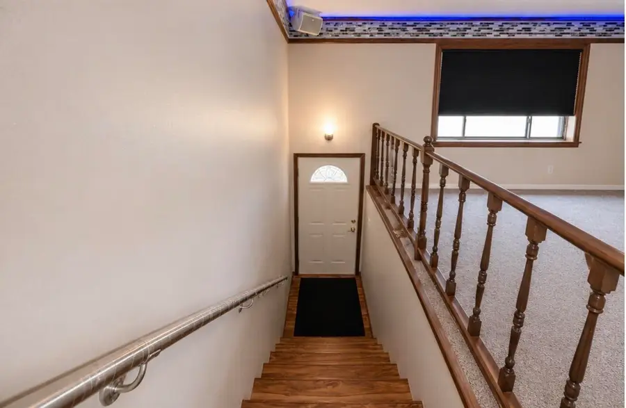 1512 1/2 S 5th Street, Aberdeen, SD 57401 - #3