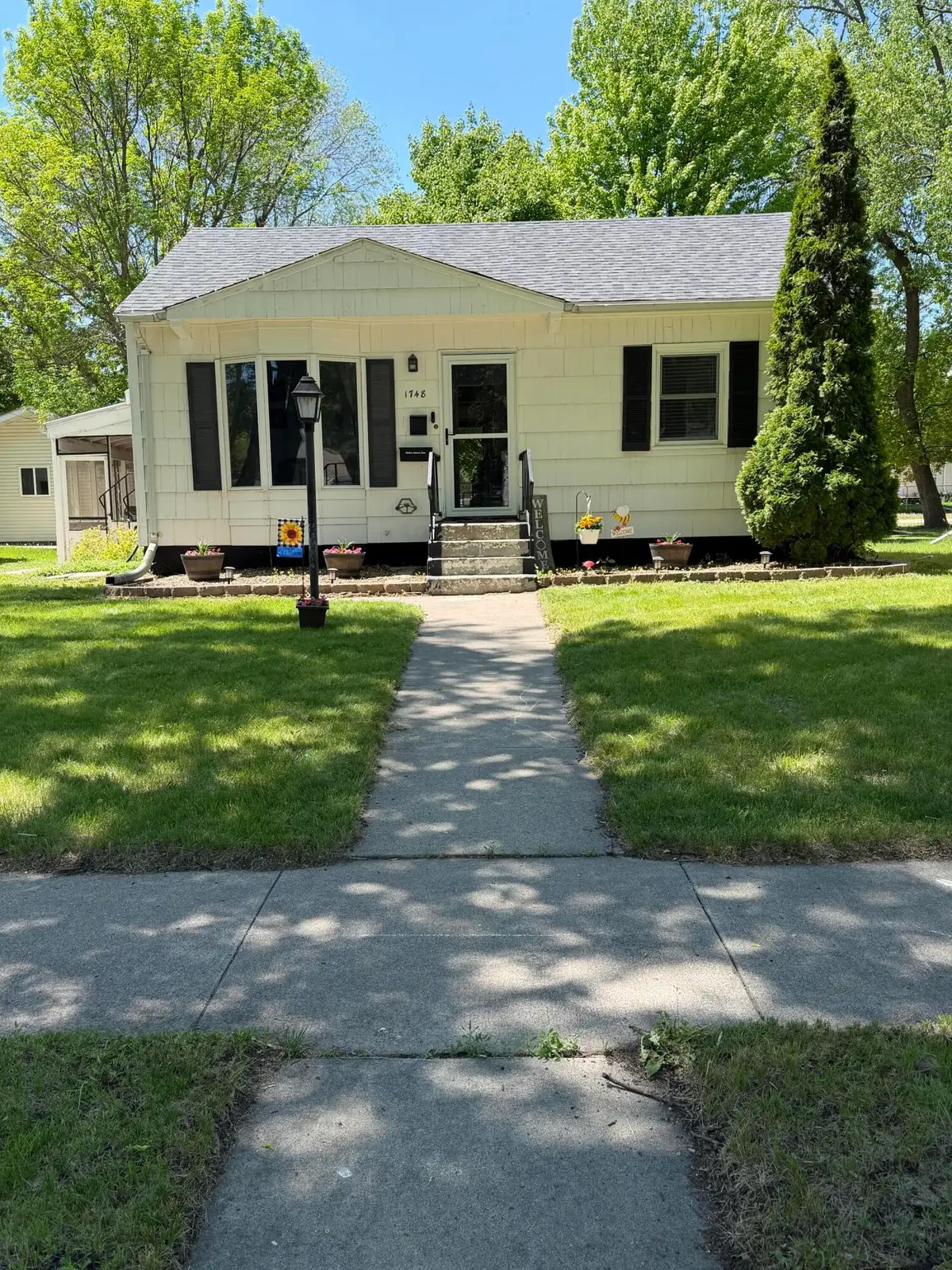 1748 S 2nd Street, Aberdeen, SD 57401 - #1