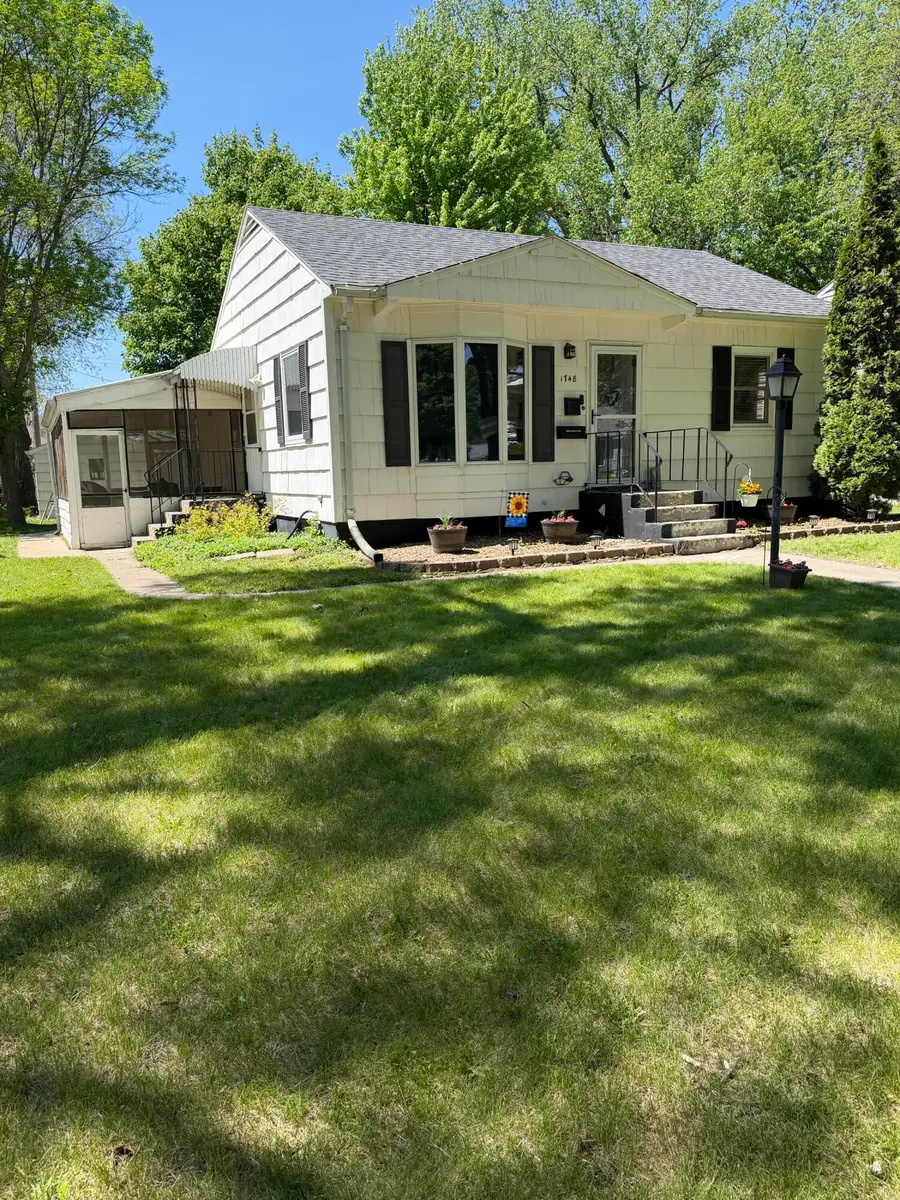 1748 S 2nd Street, Aberdeen, SD 57401 - #2