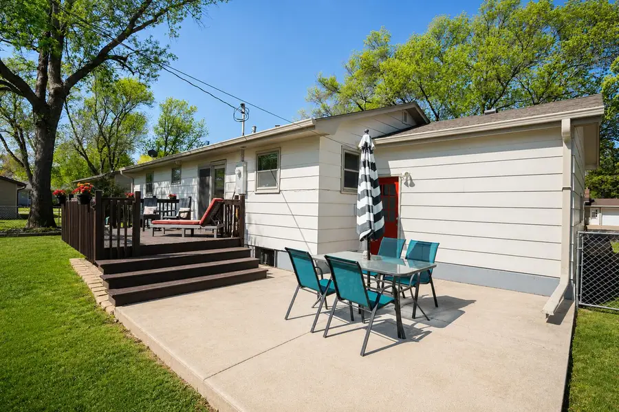 1417 S 6th Street, Aberdeen, SD 57401 - #3