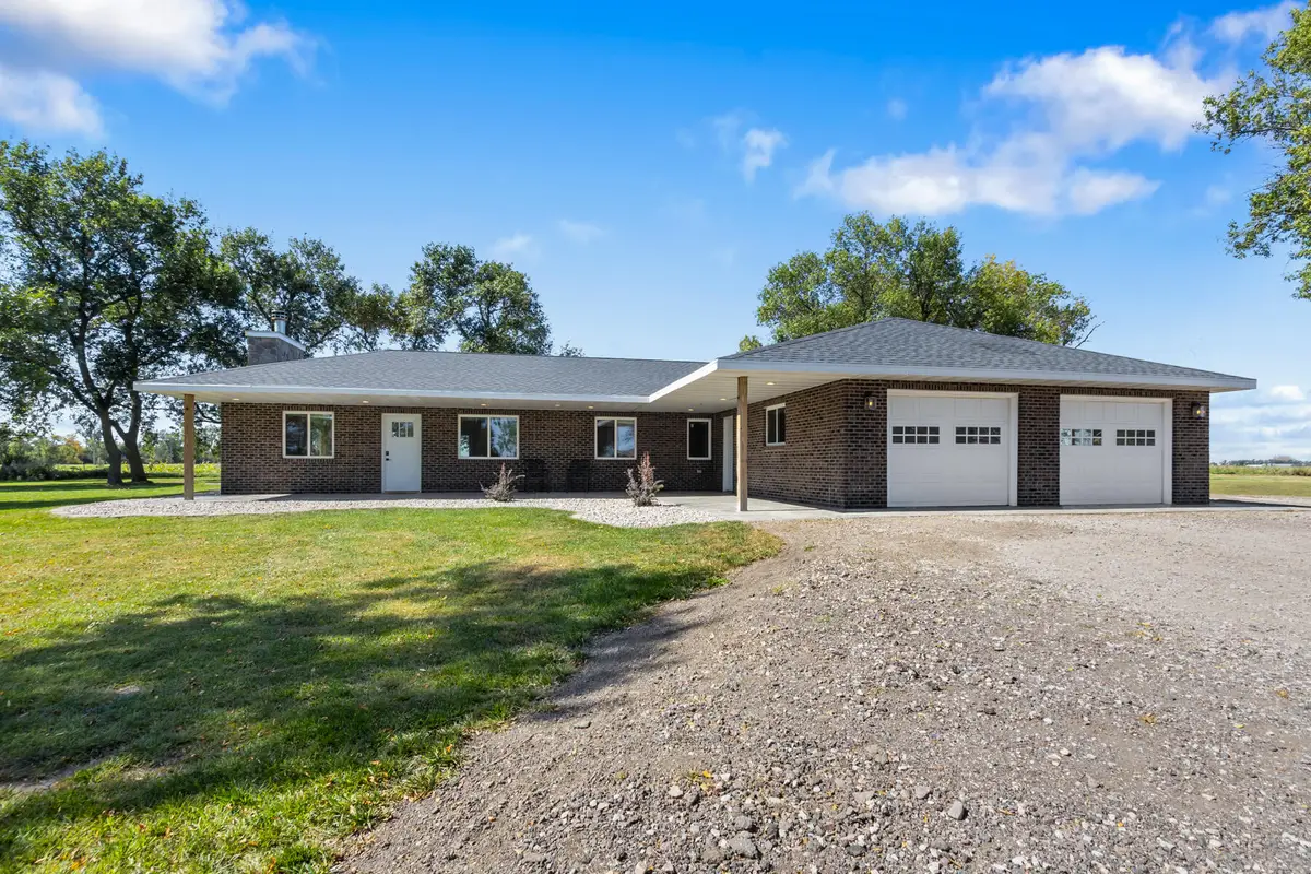 2810 S 392nd Avenue, Aberdeen, SD 57401 - #1