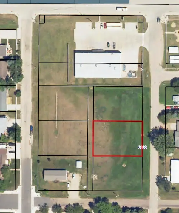 321 9th Street, Ipswich, SD 57451