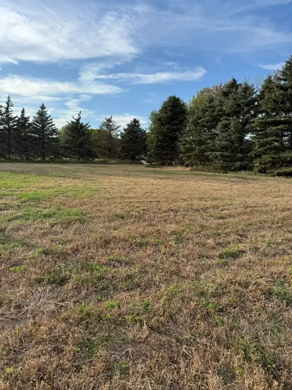 1427 Kettering Drive, Aberdeen, SD 57401