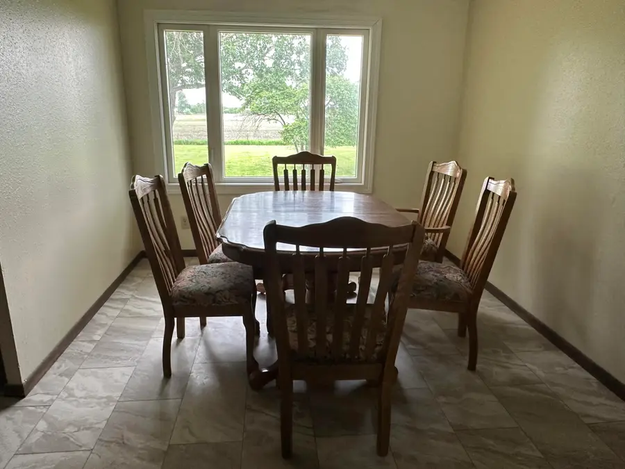 1813 Derian Drive, Aberdeen, SD 57401 - #3