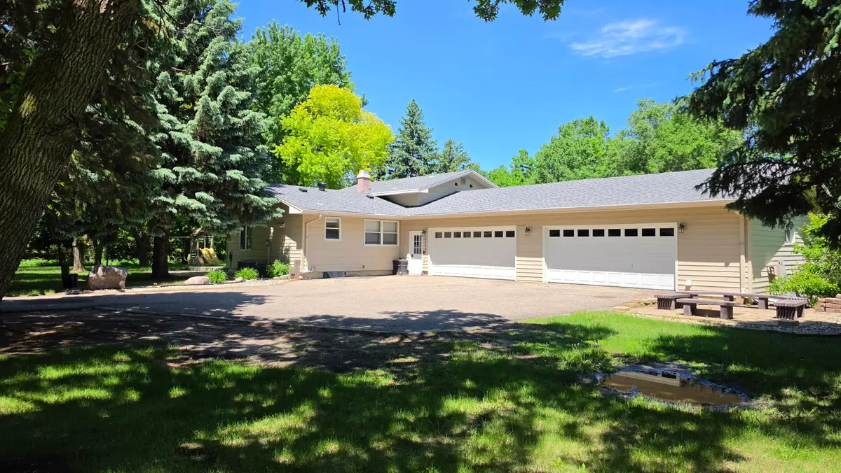 38608 129th Street, Aberdeen, SD 57401 - #1
