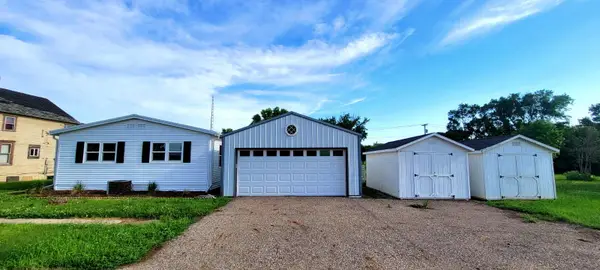 203 W 5th Street, Hosmer, SD 57448