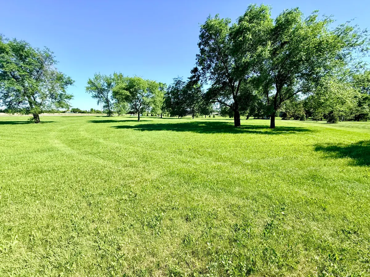 2520 Quail Run Boulevard, Aberdeen, SD 57401 - #1