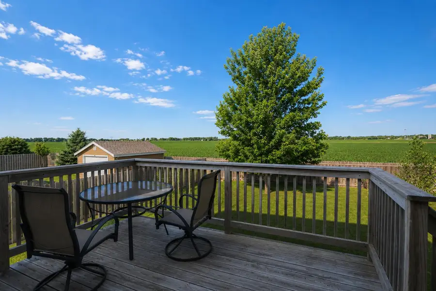 2112 S Lawson Street, Aberdeen, SD 57401 - #3