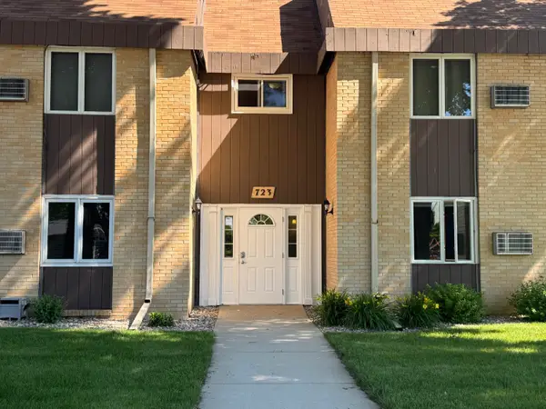 723 NE 15th Avenue, Aberdeen, SD 57401