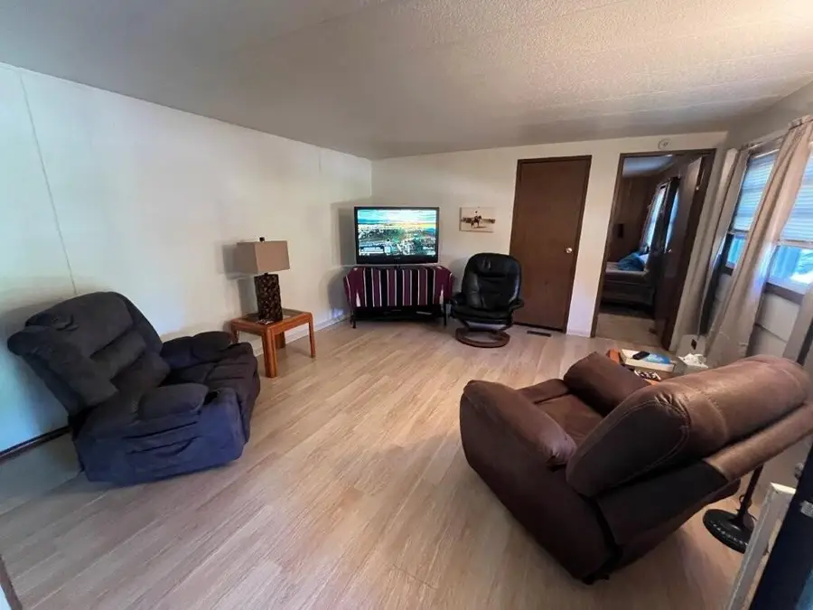1732 Elm Avenue, Mobridge, SD 57601 - #3