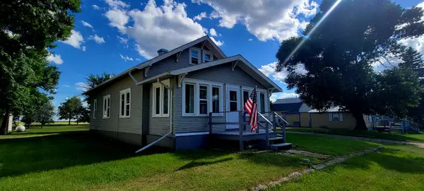 109 W 7th Street, Hosmer, SD 57448