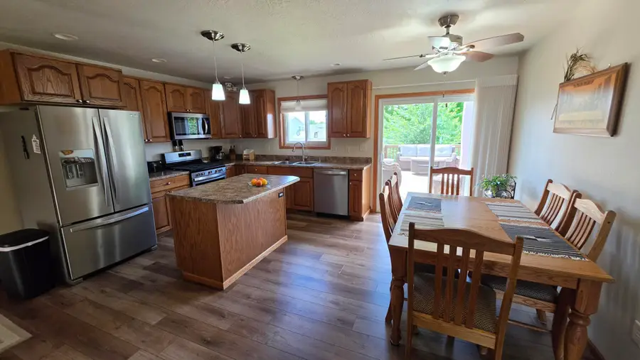 1005 Plum Lane, Aberdeen, SD 57401 - #3