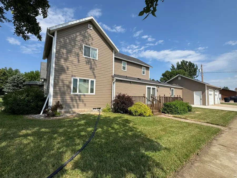 105 2nd Street, Mellette, SD 57461 - #2