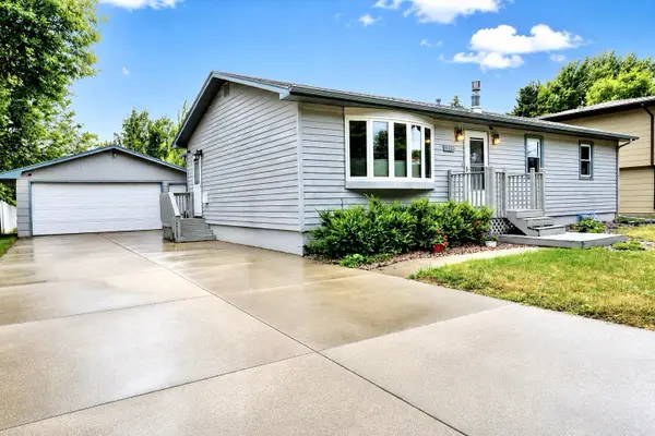 924 12th Avenue, Aberdeen, SD 57401