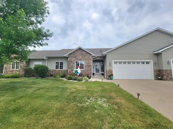 511 E Palmer Circle, Aberdeen, SD 57401