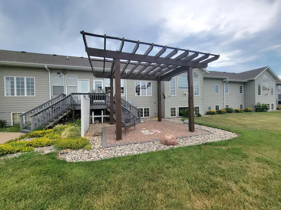 511 E Palmer Circle, Aberdeen, SD 57401 - #3