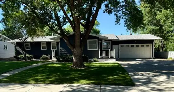 2211 SE Prospect Avenue, Aberdeen, SD 57401