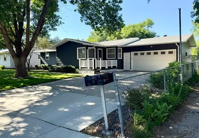 2211 SE Prospect Avenue, Aberdeen, SD 57401 - #2