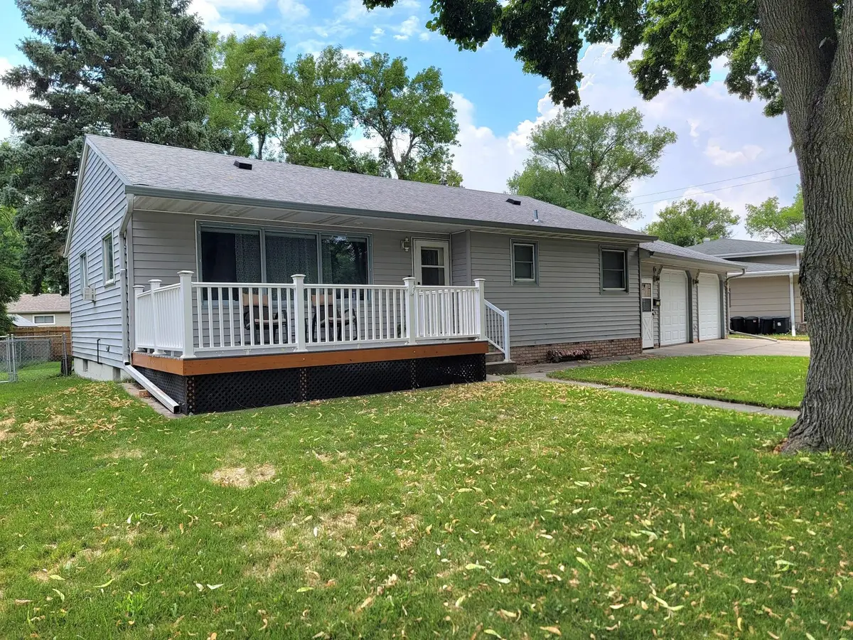 119 Elizabeth Drive, Aberdeen, SD 57401 - #1