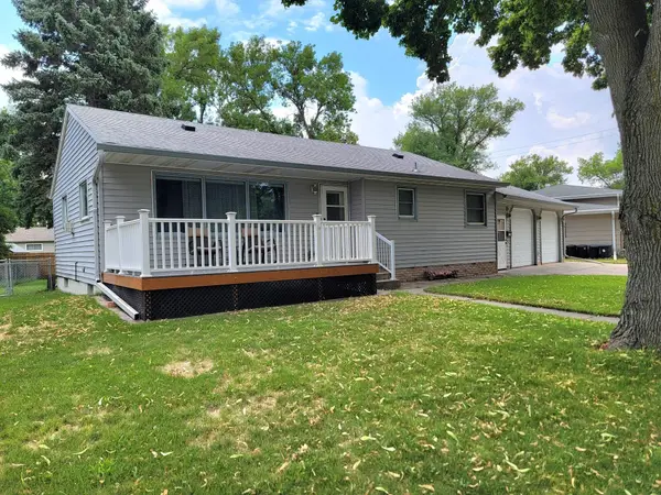 119 Elizabeth Drive, Aberdeen, SD 57401