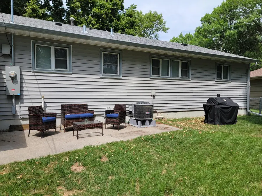 119 Elizabeth Drive, Aberdeen, SD 57401 - #3