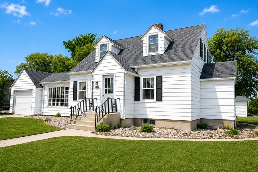 1004 Vander Horck Street, Britton, SD 57430 - #2