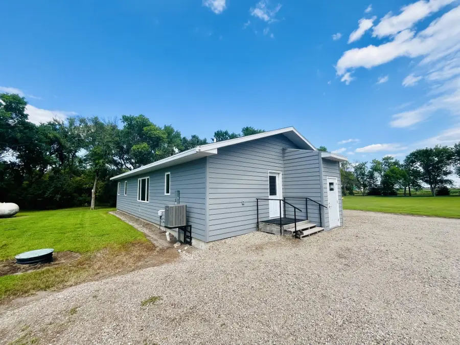 12834 385th Avenue, Aberdeen, SD 57401 - #2