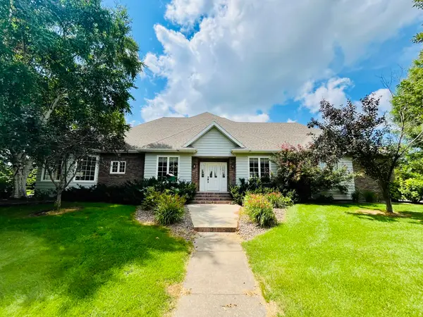 12911 Ironwood Drive, Aberdeen, SD 57401