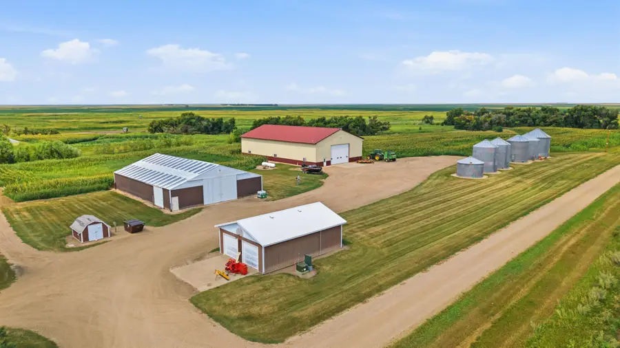 12887 365th Avenue, Ipswich, SD 57451 - #2